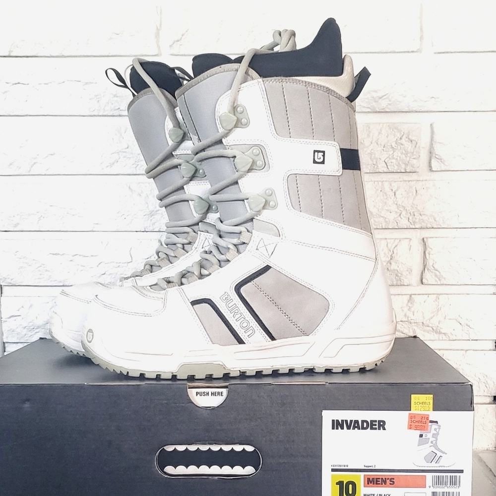Burton Invader Snowboarding Boots, Men's Size 10